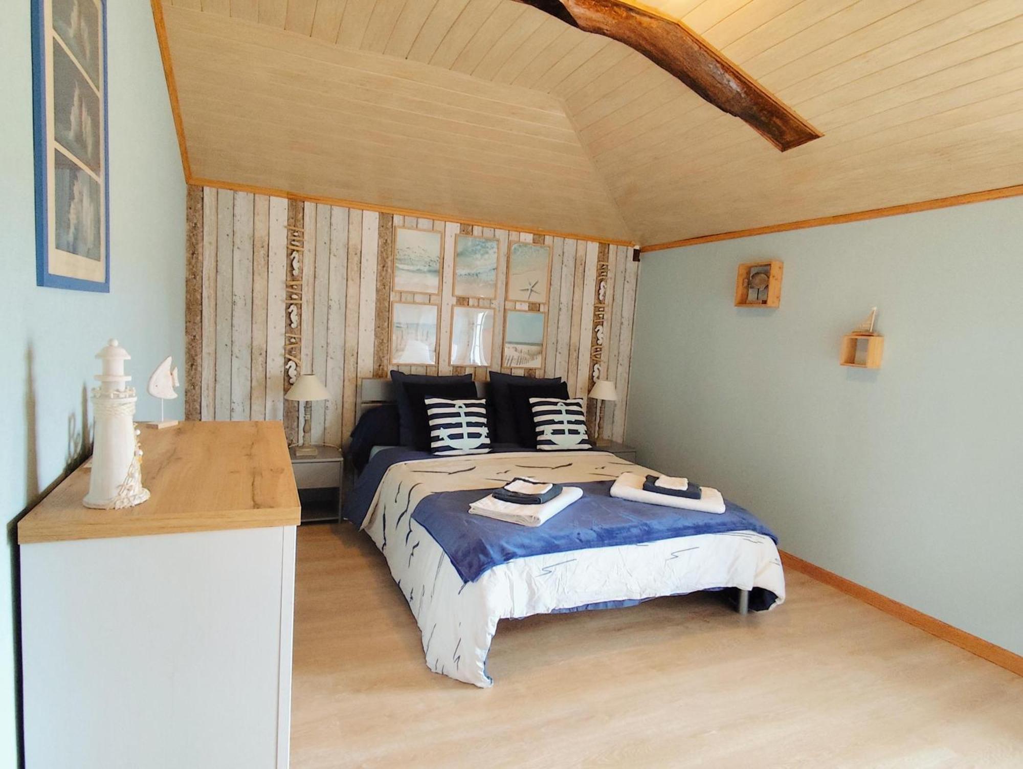 Le Domaine De Laurolie Hotel Gaujacq Екстериор снимка